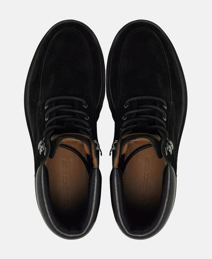 Schnürstiefeletten