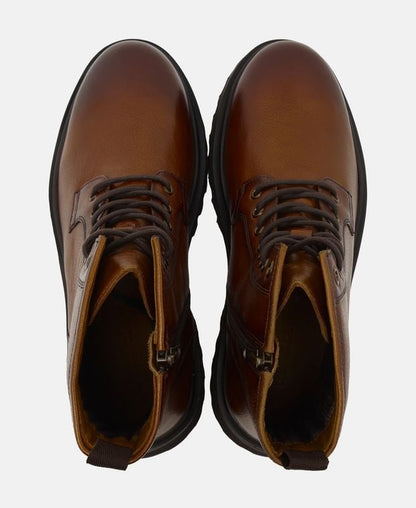 Schnürstiefeletten