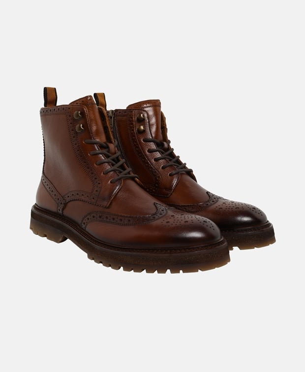 Schnürstiefeletten
