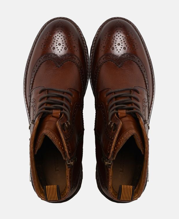 Schnürstiefeletten