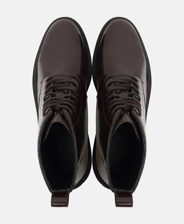 Schnürstiefeletten