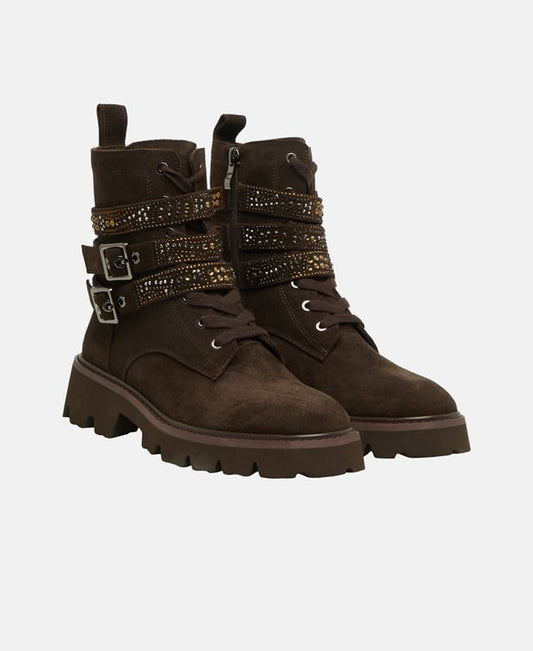 Schnürstiefeletten