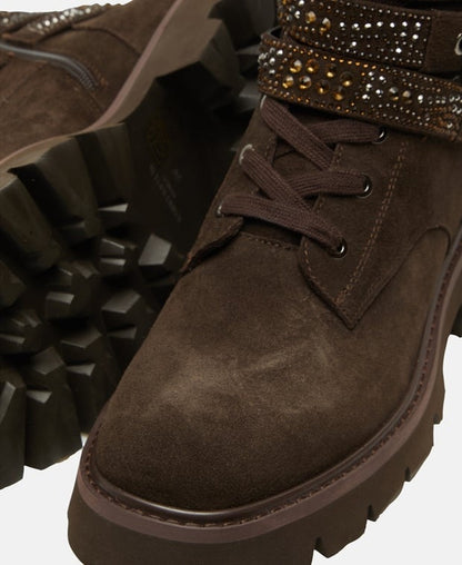 Schnürstiefeletten