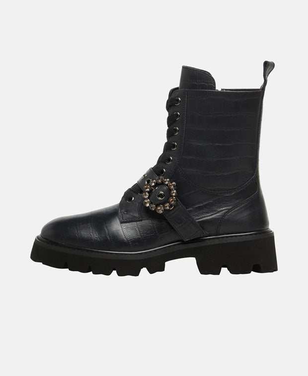 Schnürboots