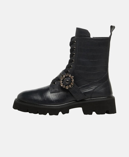 Schnürboots