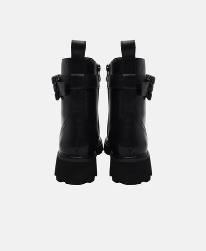 Schnürstiefeletten