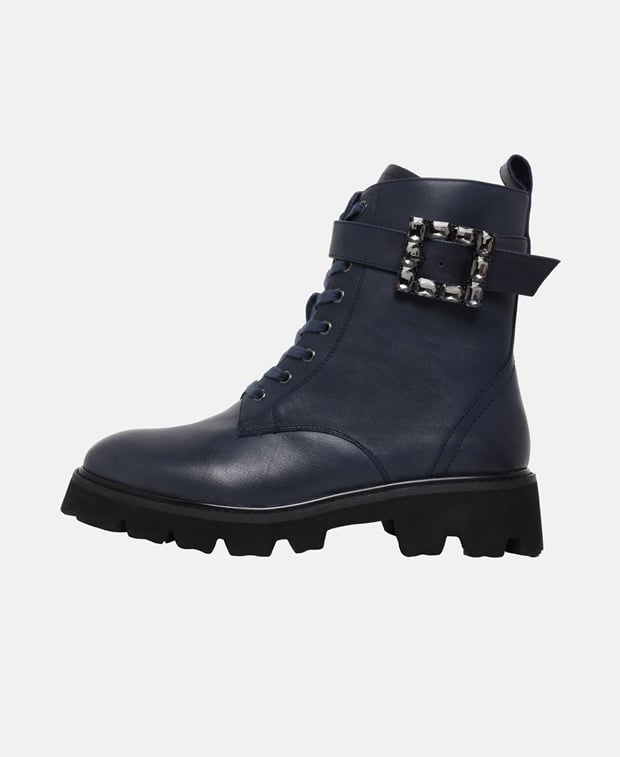 Schnürstiefeletten