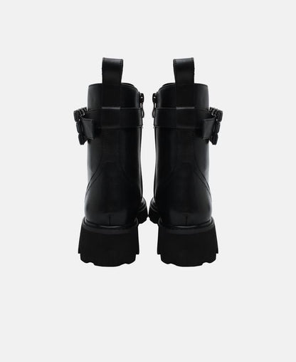 Schnürstiefeletten