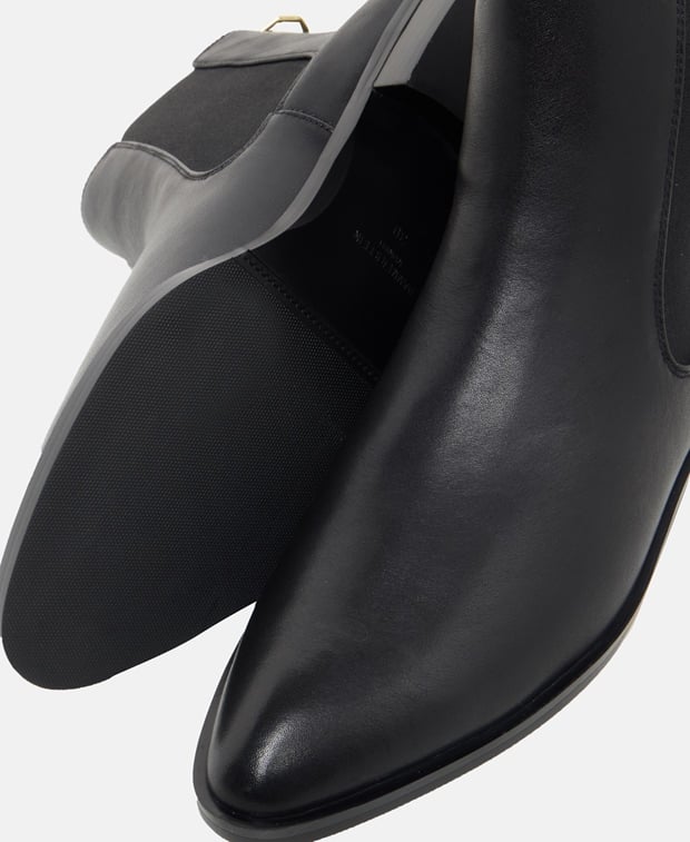 Chelsea Boots