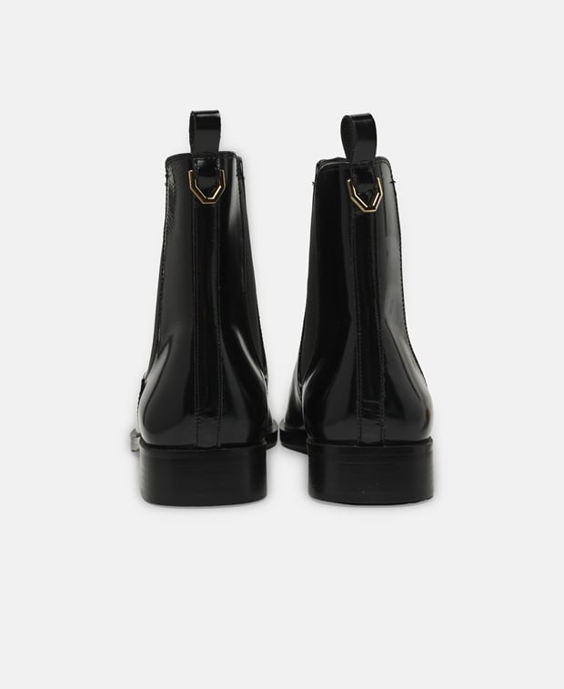 Chelsea Boots