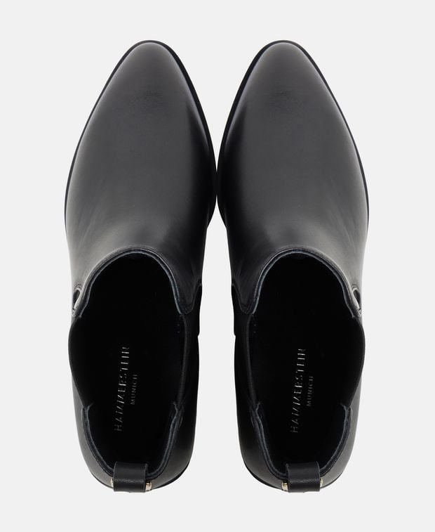 Chelsea Boots