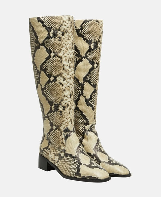 Stiefel