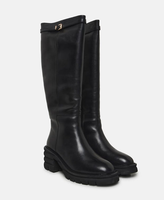 Stiefel