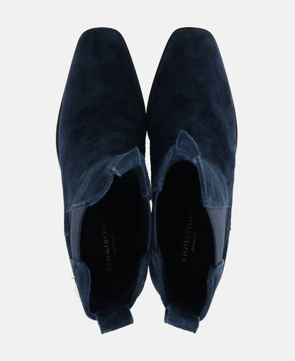 Chelsea Boots