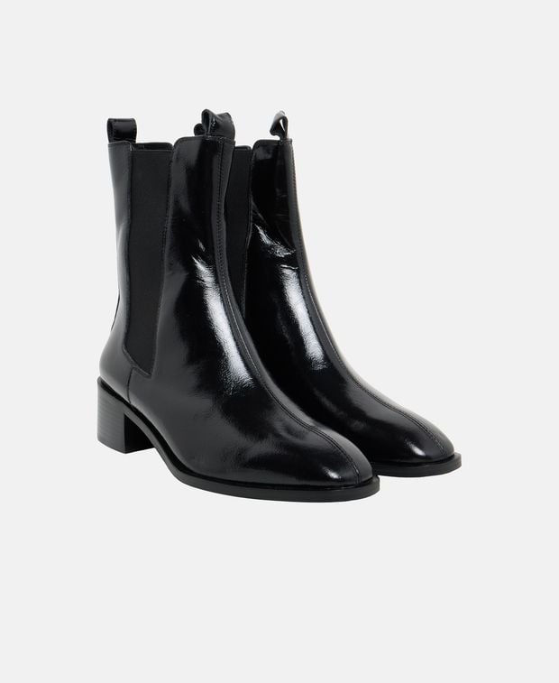 Chelsea Boots