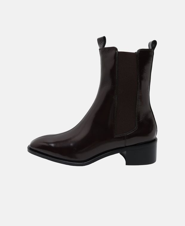 Chelsea Boots