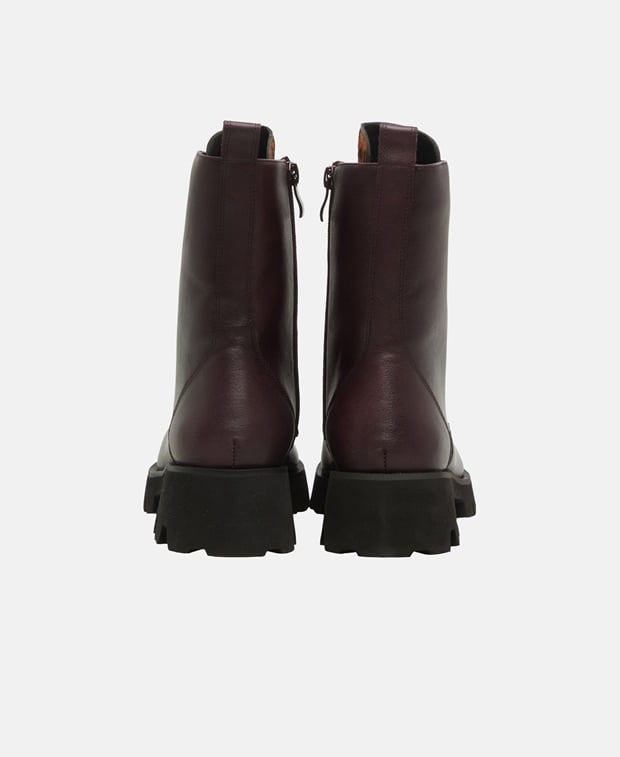 Schnürstiefeletten
