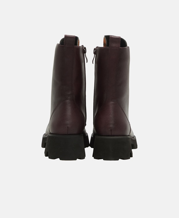 Schnürstiefeletten