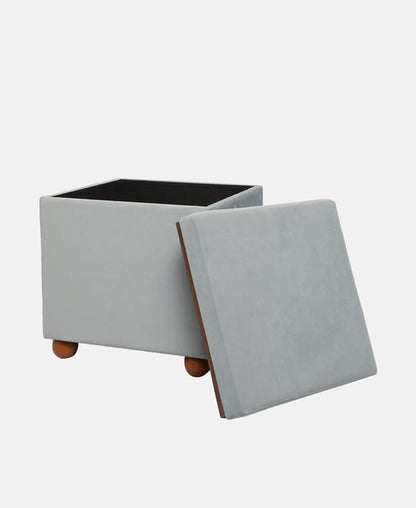 Hocker mit Stauraum