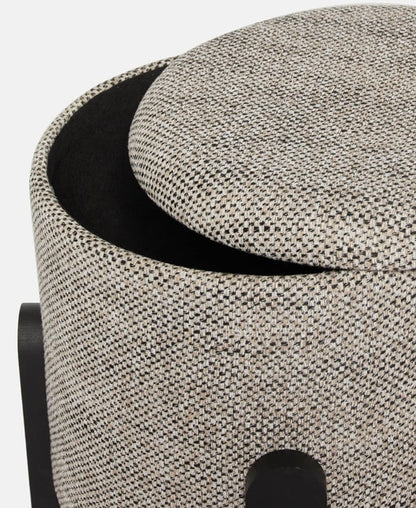 Hocker mit Stauraum
