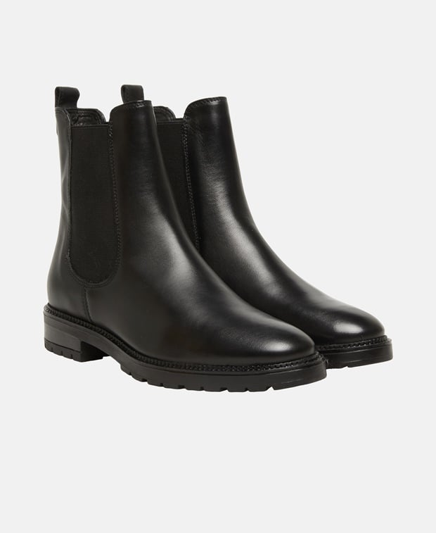 Chelsea Boots
