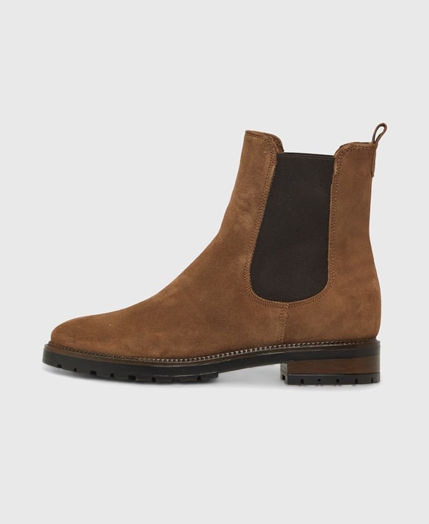 Chelsea Boots
