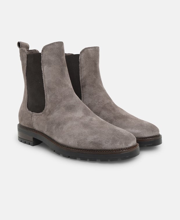 Chelsea Boots