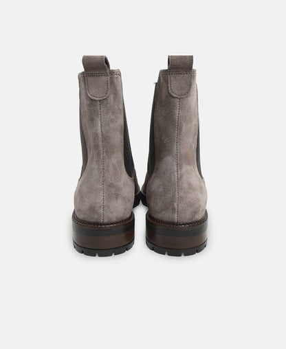 Chelsea Boots