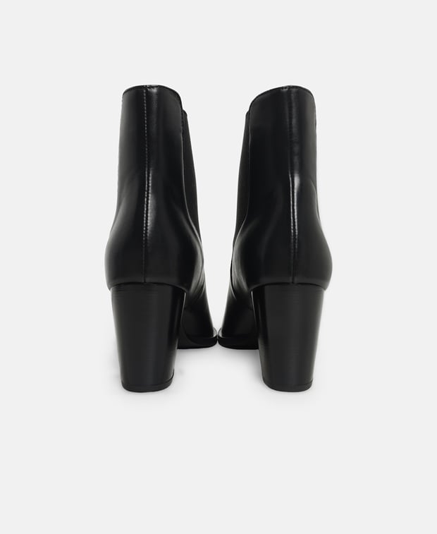Stiefeletten 2girl206