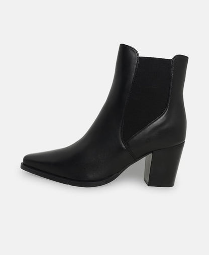 Stiefeletten 2girl206