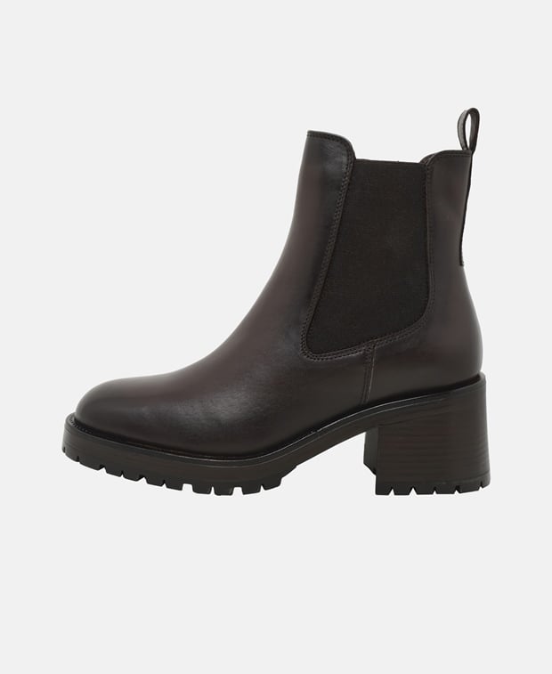 Chelsea Boots