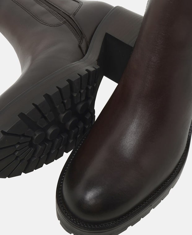 Chelsea Boots