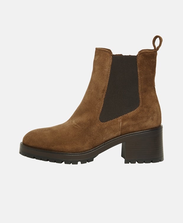 Chelsea Boots