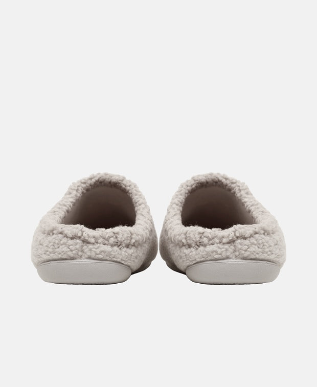 Slipper