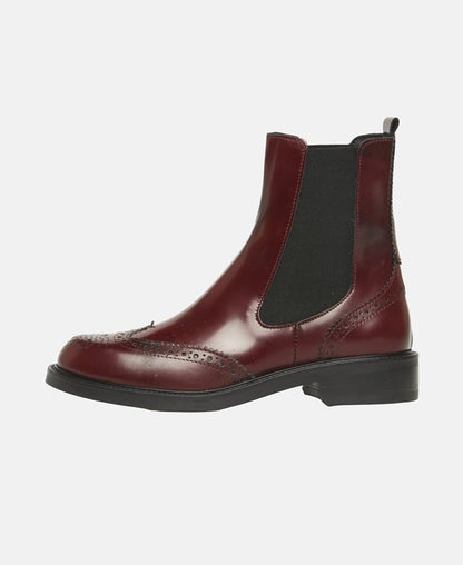 Chelsea Boots