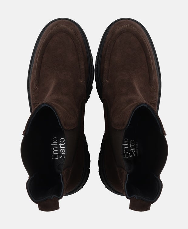 Chelsea Boots