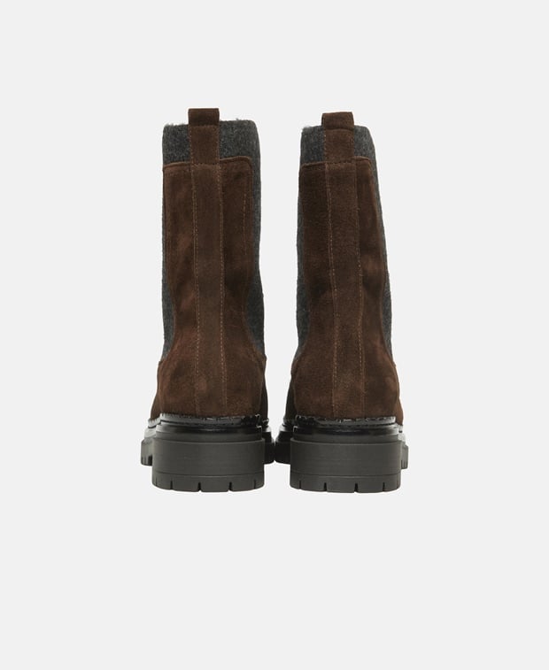 Chelsea Boots