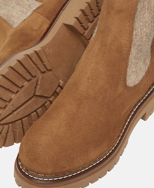 Chelsea Boots