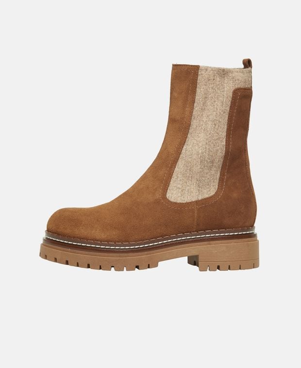 Chelsea Boots