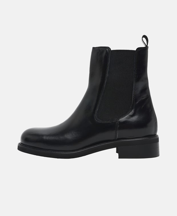 Chelsea Boots