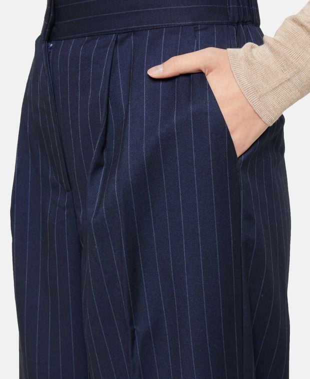 Hose mit weitem Bein