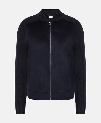 Strickjacke