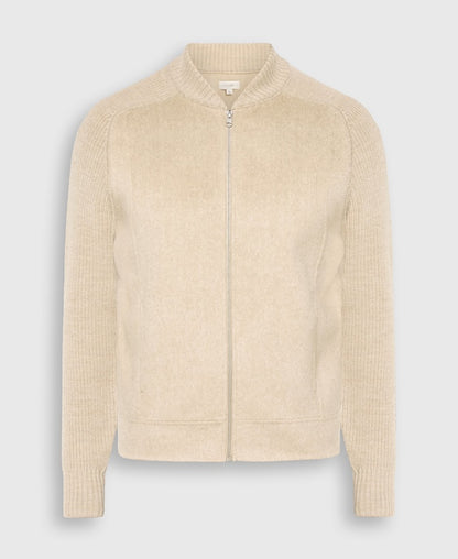 Strickjacke