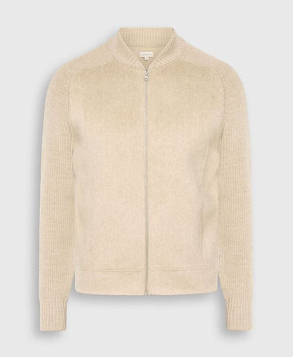Strickjacke