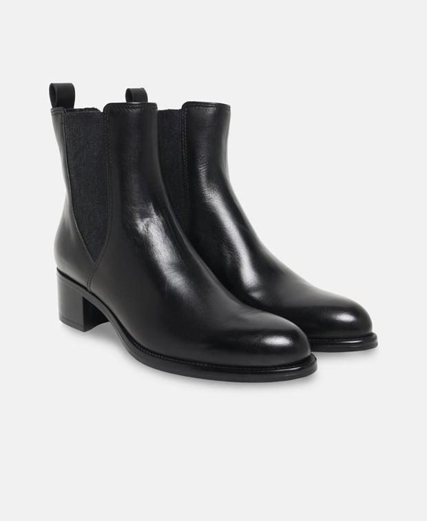 Chelsea Boots