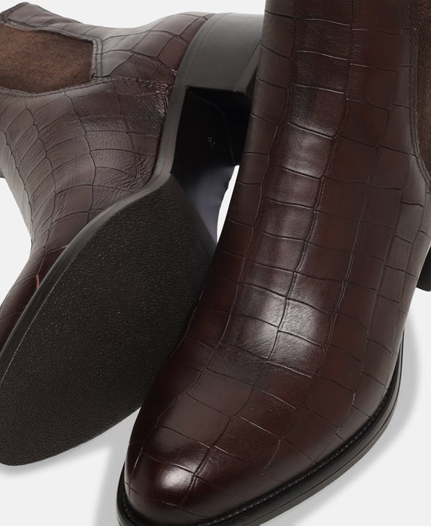 Chelsea Boots