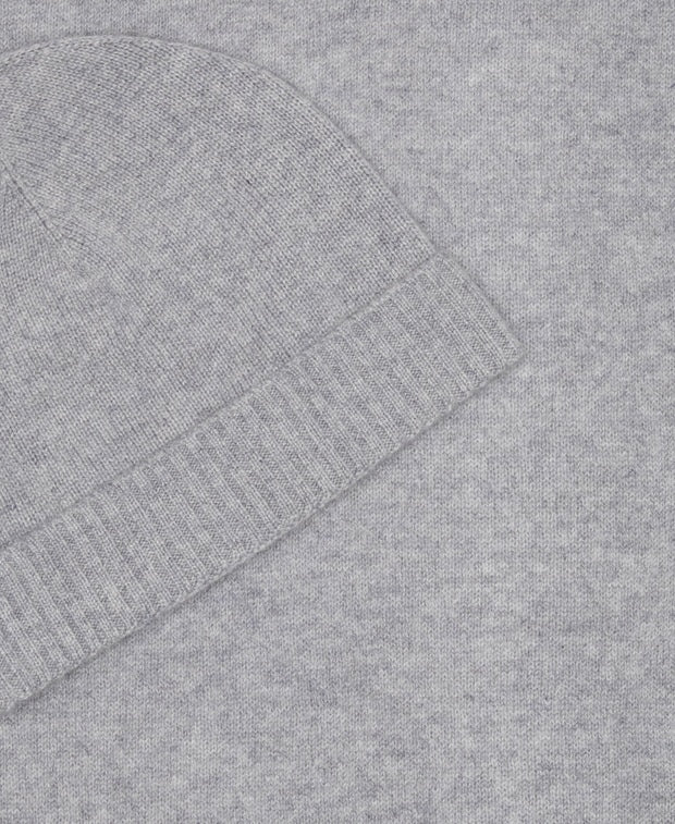 Kaschmir-Set aus Mütze und Schal