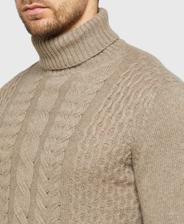 Rollkragenpullover