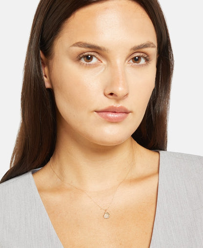 Halskette mit Anhänger