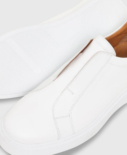Slip-on Sneaker